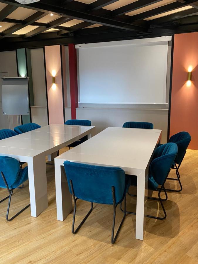 Hotel Ibis Etienne - La Terrasse Saint-Priest-en-Jarez